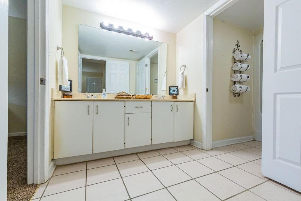 2-Bed, 1-Bath Apartment Near I-24, Great Location Chattanooga Buitenkant foto