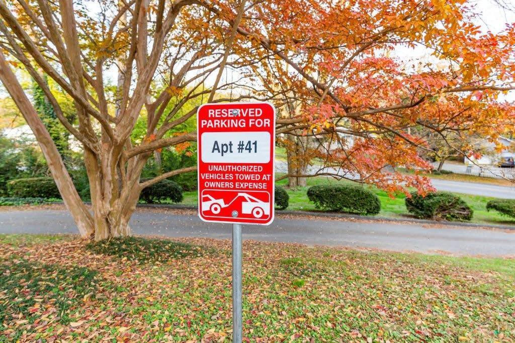 2-Bed, 1-Bath Apartment Near I-24, Great Location Chattanooga Buitenkant foto